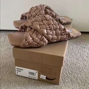 Steve Madden Marina slides, Nude. Sold out!!!